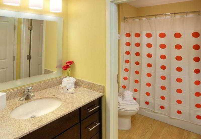 Towneplace Dallas/lewisville 3*